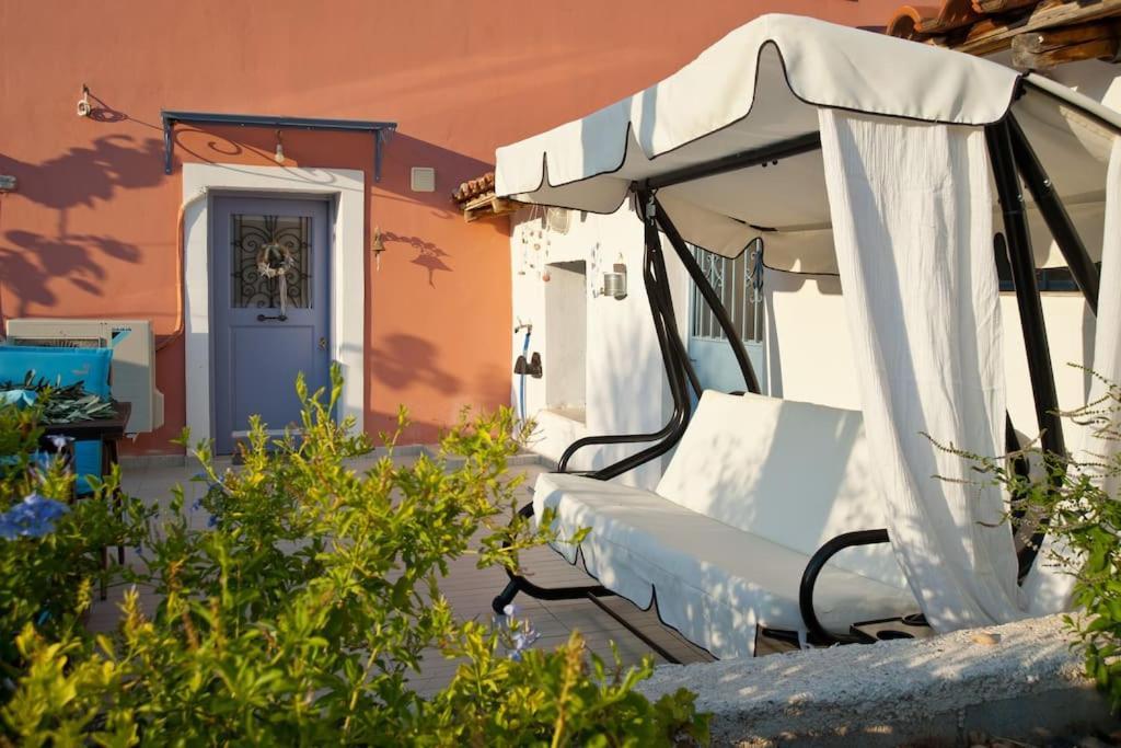 Locrihouse-Stylish Comfortable Home In Galaxídhion 外观 照片