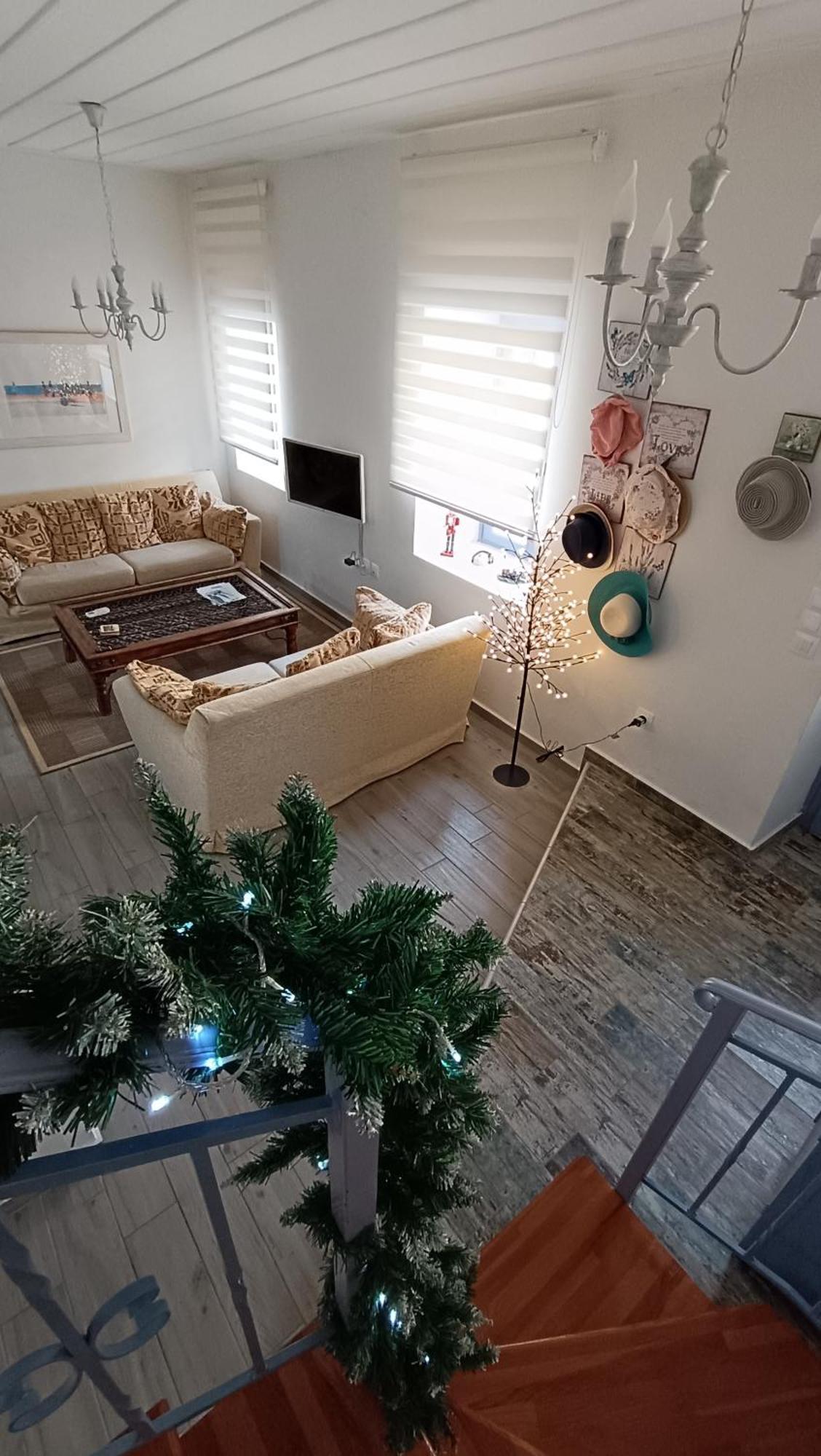 Locrihouse-Stylish Comfortable Home In Galaxídhion 外观 照片